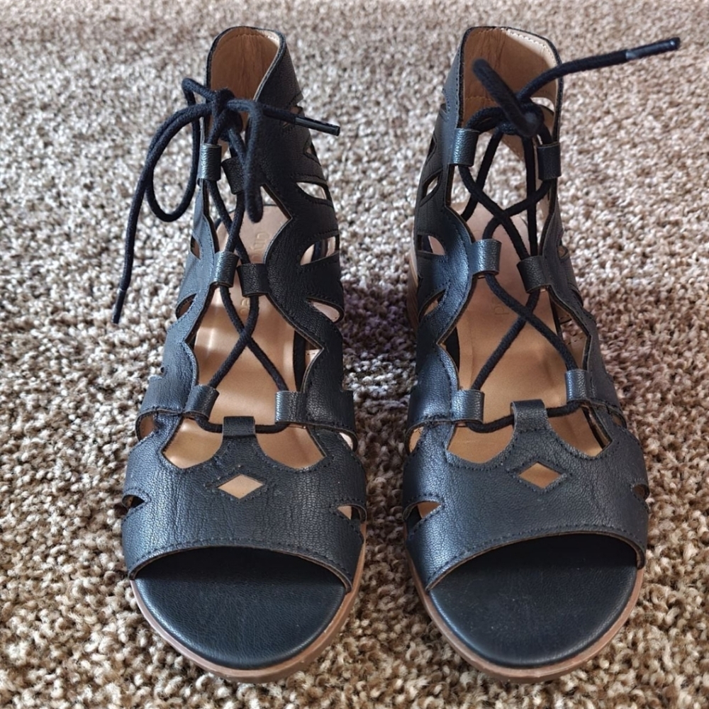 Lace Up Sandals